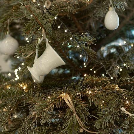 Maison Albar Hotels L'Imperator Nimes Exterior foto A bell ornament on a Christmas tree
