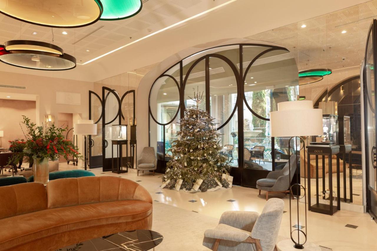 Maison Albar Hotels L'Imperator Nimes Exterior foto The lobby of the hotel
